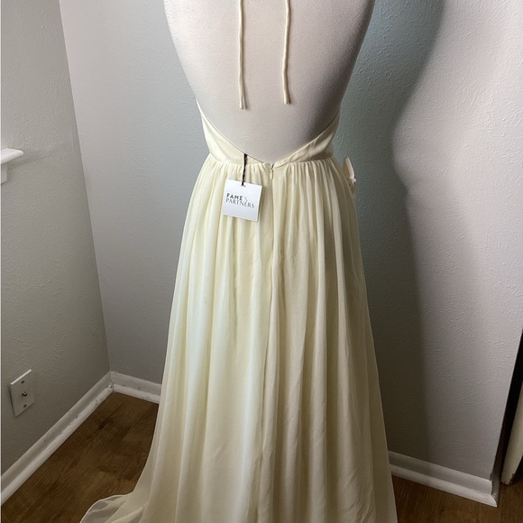Fame and Partners Backless Halter Maxi Dress Butter Yellow NWT - Picture 10 of 12